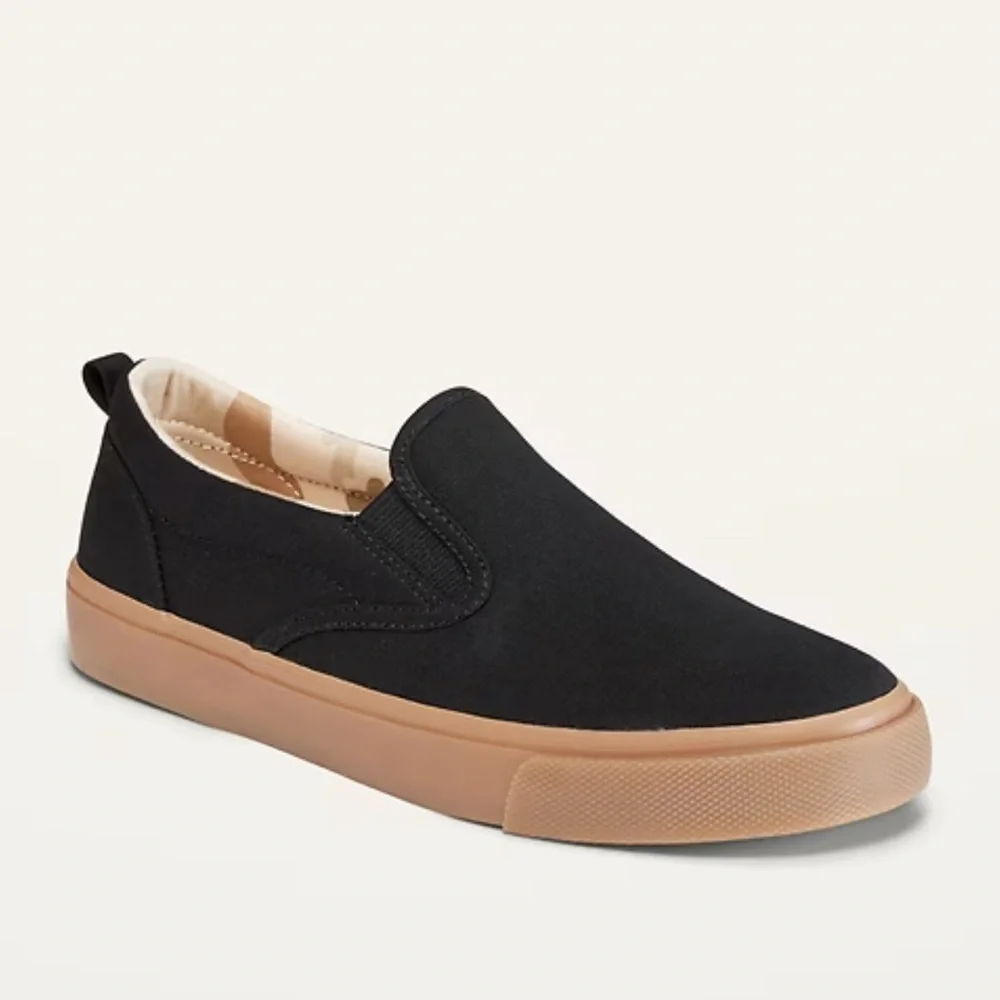 Old Navy Gender Neutral Black Slip-On Sneakers size 4
